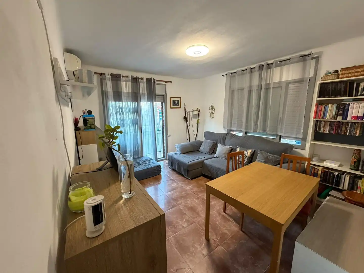 Sala d'estar de Pis en venda en Badalona amb Balcó