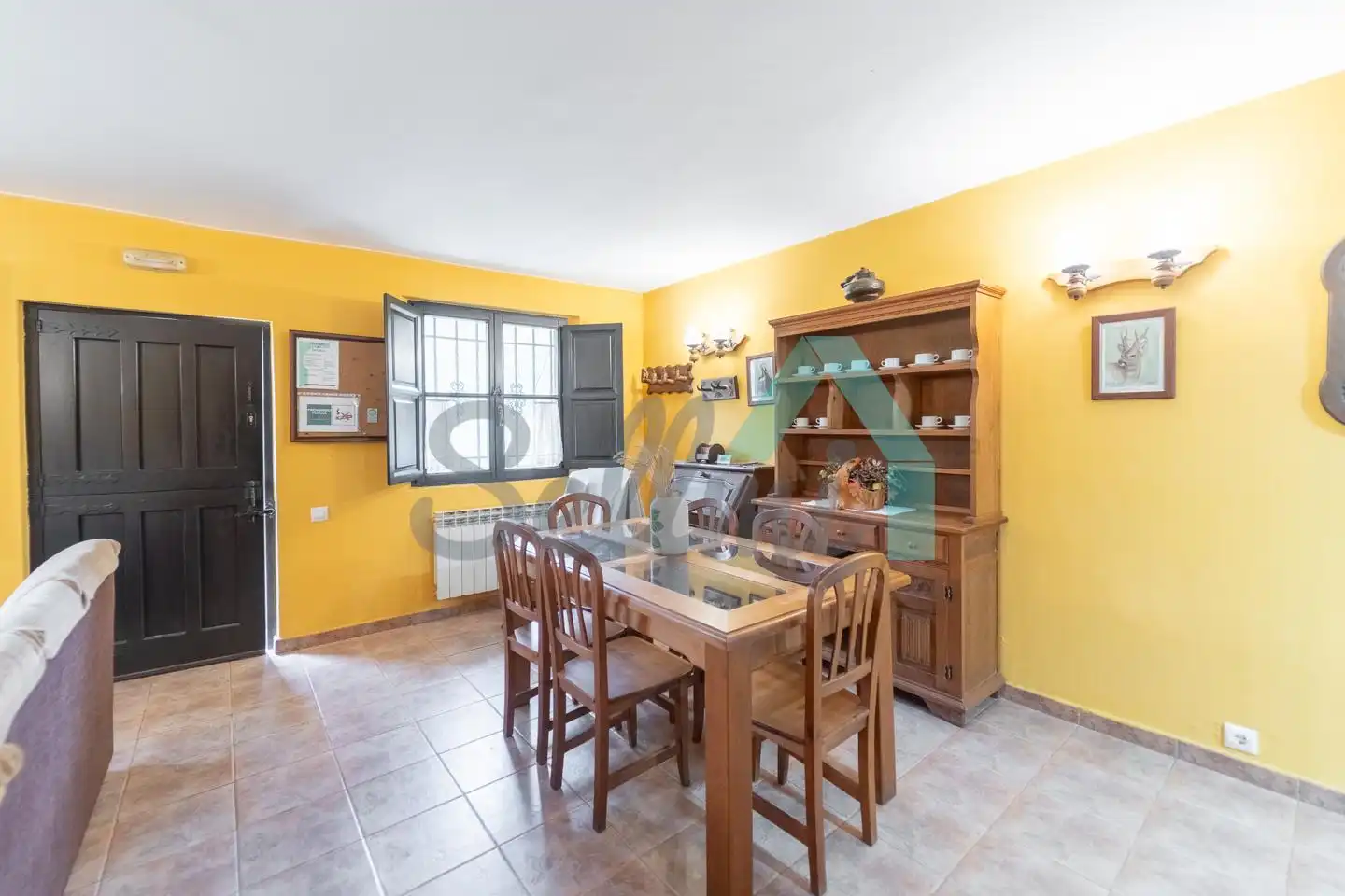 Comedor de Casa o chalet en venta en Quirós con Calefacción, Jardín privado y Terraza