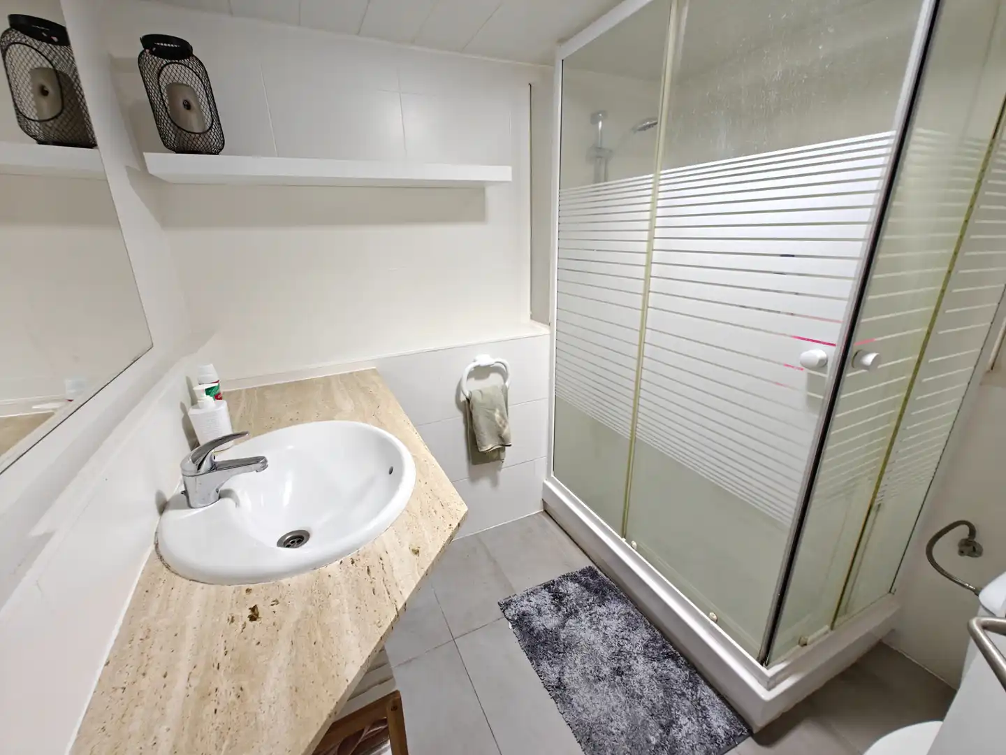 Bany de Planta baixa en venda en Premià de Mar amb Aire condicionat, Moblat i Forn