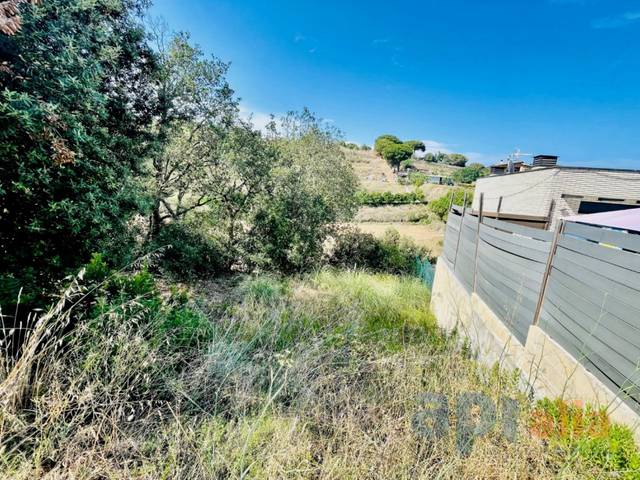 Terreno residencial en Venta en Calle de l'Alzina en Residencial Blanes - Vistamar