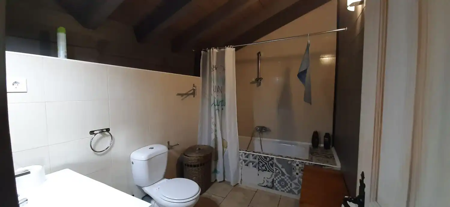 Baño de Casa o chalet en venta en Solórzano con Calefacción, Trastero y Amueblado