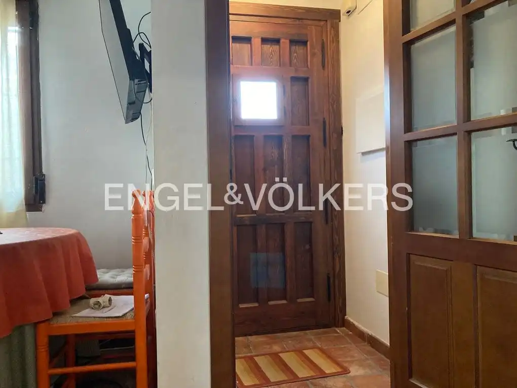 Casa adosada en venta en Prádena con Calefacción y Terraza