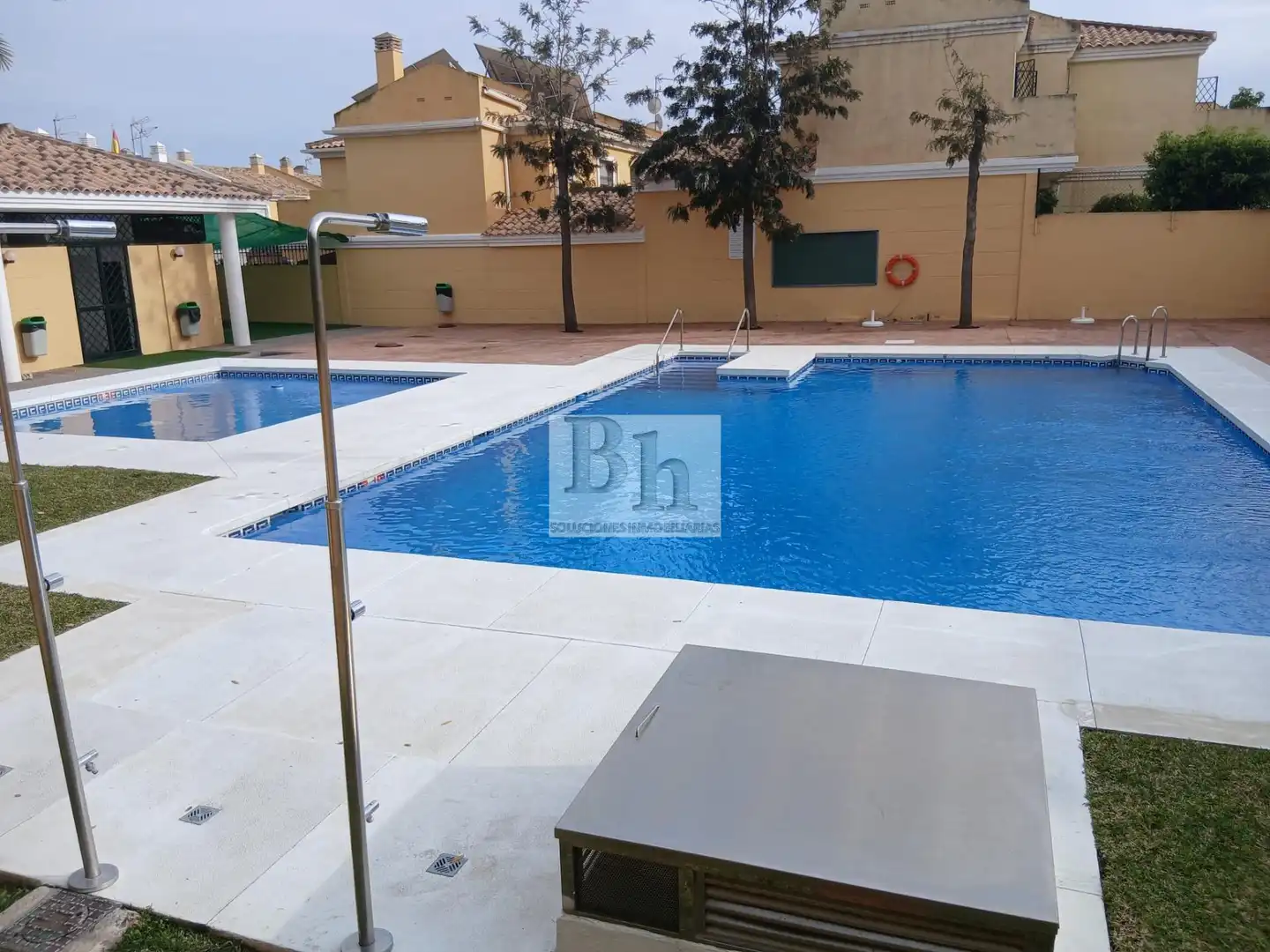 Swimming pool of Detached homes for sale in Málaga Capital  with Air Conditioner, Terrace and Balcony