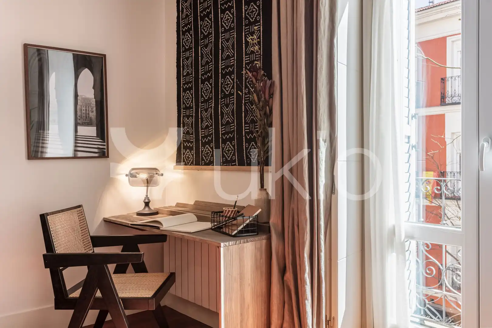 Habitación de Apartamento de alquiler en Madrid con Aire acondicionado, Calefacción y Amueblado