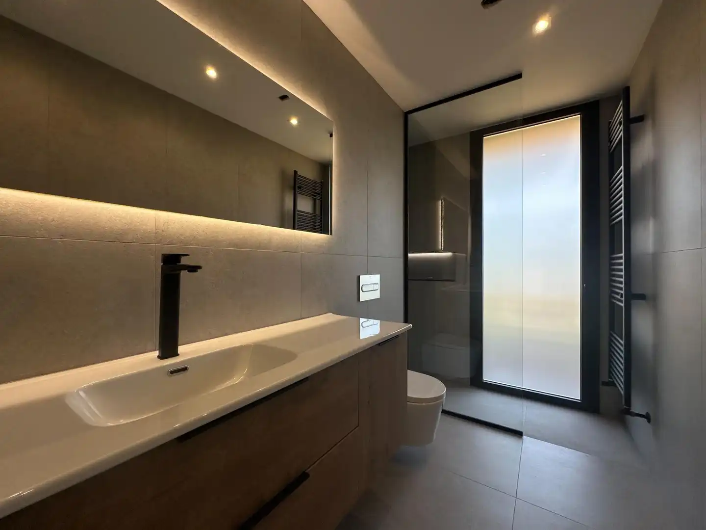 Bathroom of Houses for sale in Cunit  with Air Conditioner, Private garden and Terrace