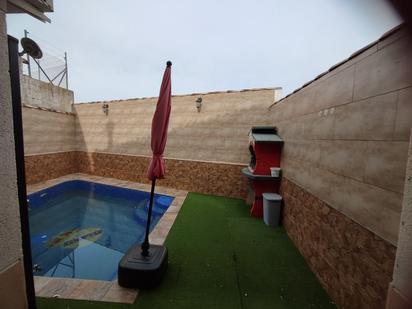 Piscina de Casa o xalet en venda en Borox amb Aire condicionat, Calefacció i Terrassa