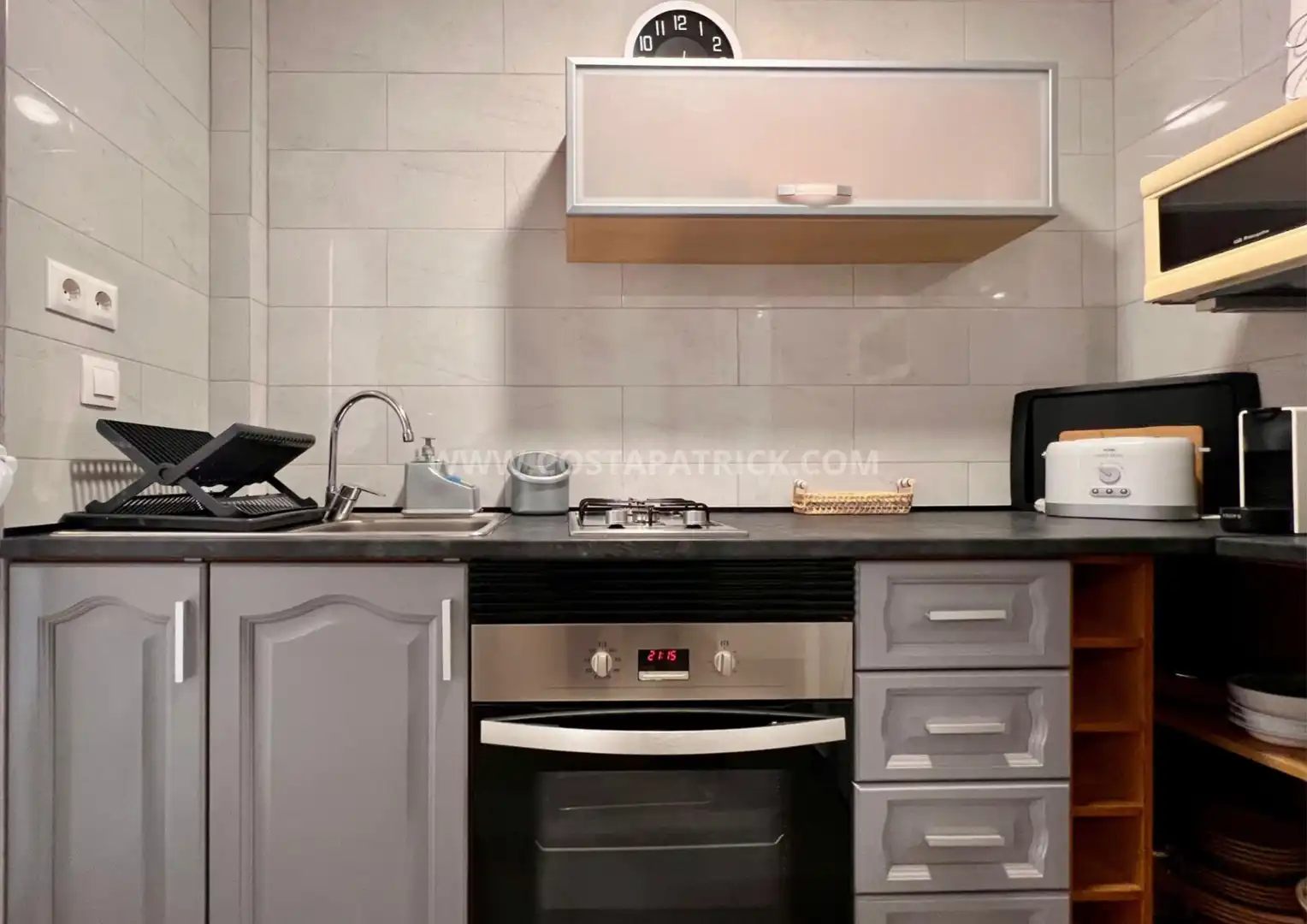 Cocina de Casa adosada de alquiler en Los Alcázares con Aire acondicionado, Calefacción y Jardín privado