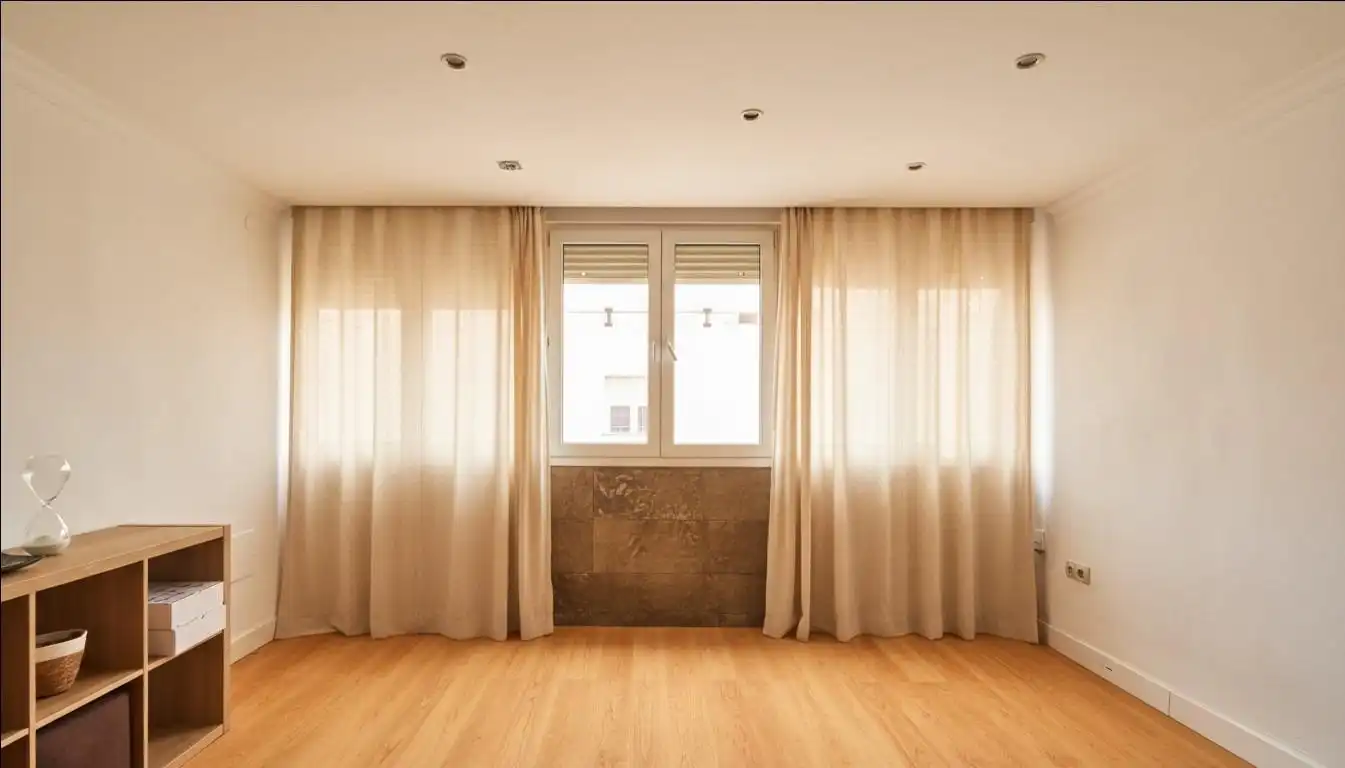 Bedroom of Flat for sale in  Cádiz Capital  with Air Conditioner