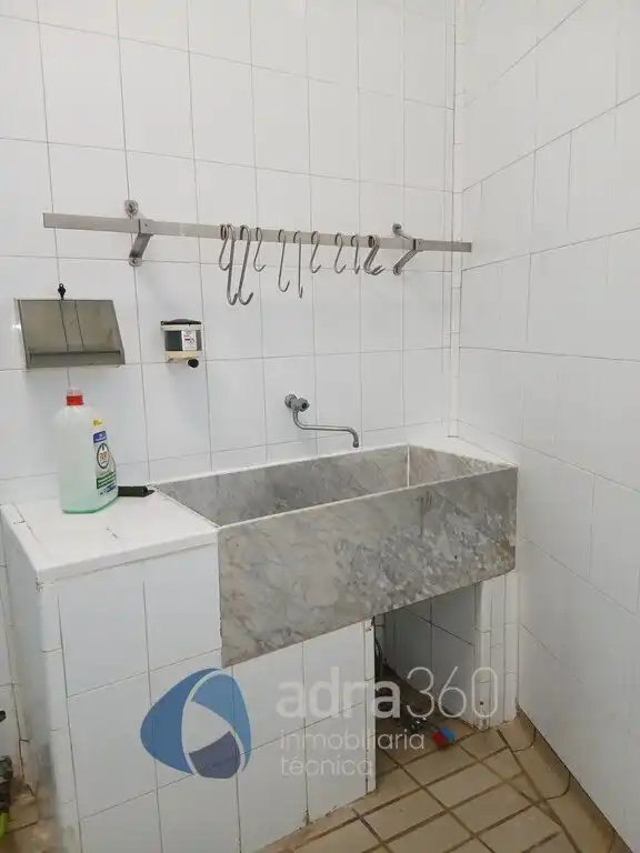 Baño de Local de alquiler en Ribafrecha