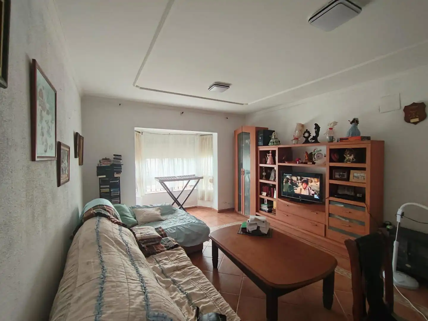 Sala d'estar de Casa o xalet en venda en Chiclana de la Frontera