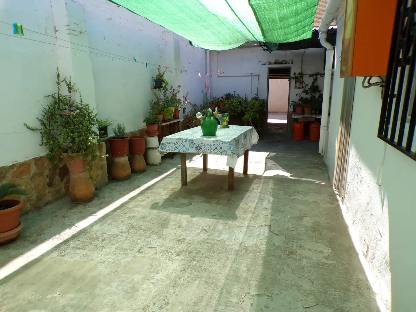 Terrassa de Casa o xalet en venda en Tavernes Blanques amb Jardí privat
