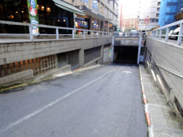Garaje en Alquiler en Gregorio de la Revilla Zumarkalea, 2 en Campuzano