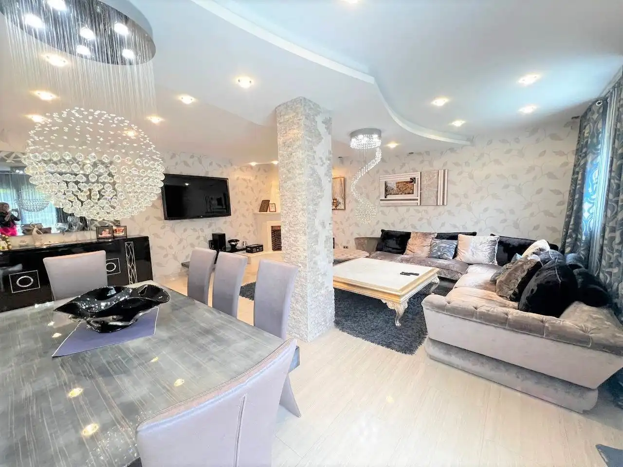 Villa avec piscine à vendre à Pere Serati, imagen 2