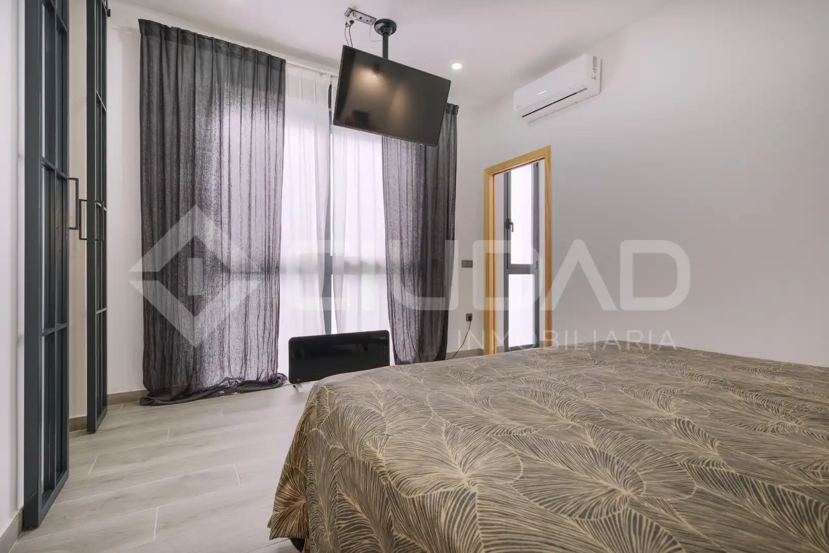 Habitación de Casa o chalet en venta en Carmona