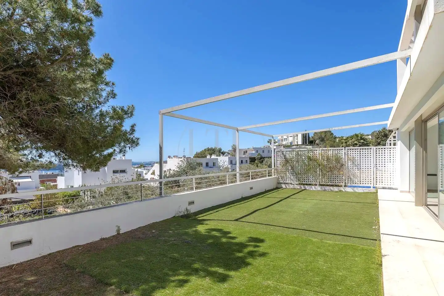 Casa amb terrassa en venda a Corneja, imagen 35
