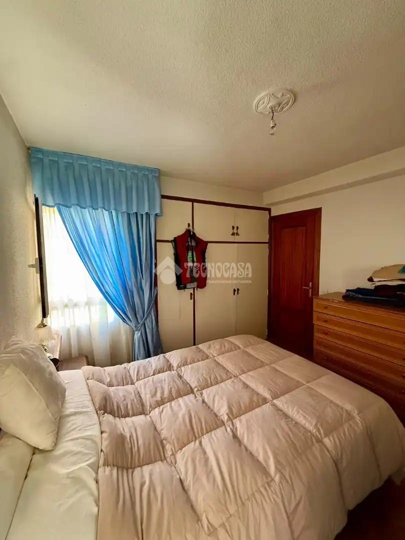 Bedroom of Flat for sale in Madrid  with Heating, Parquet flooring and Terrace