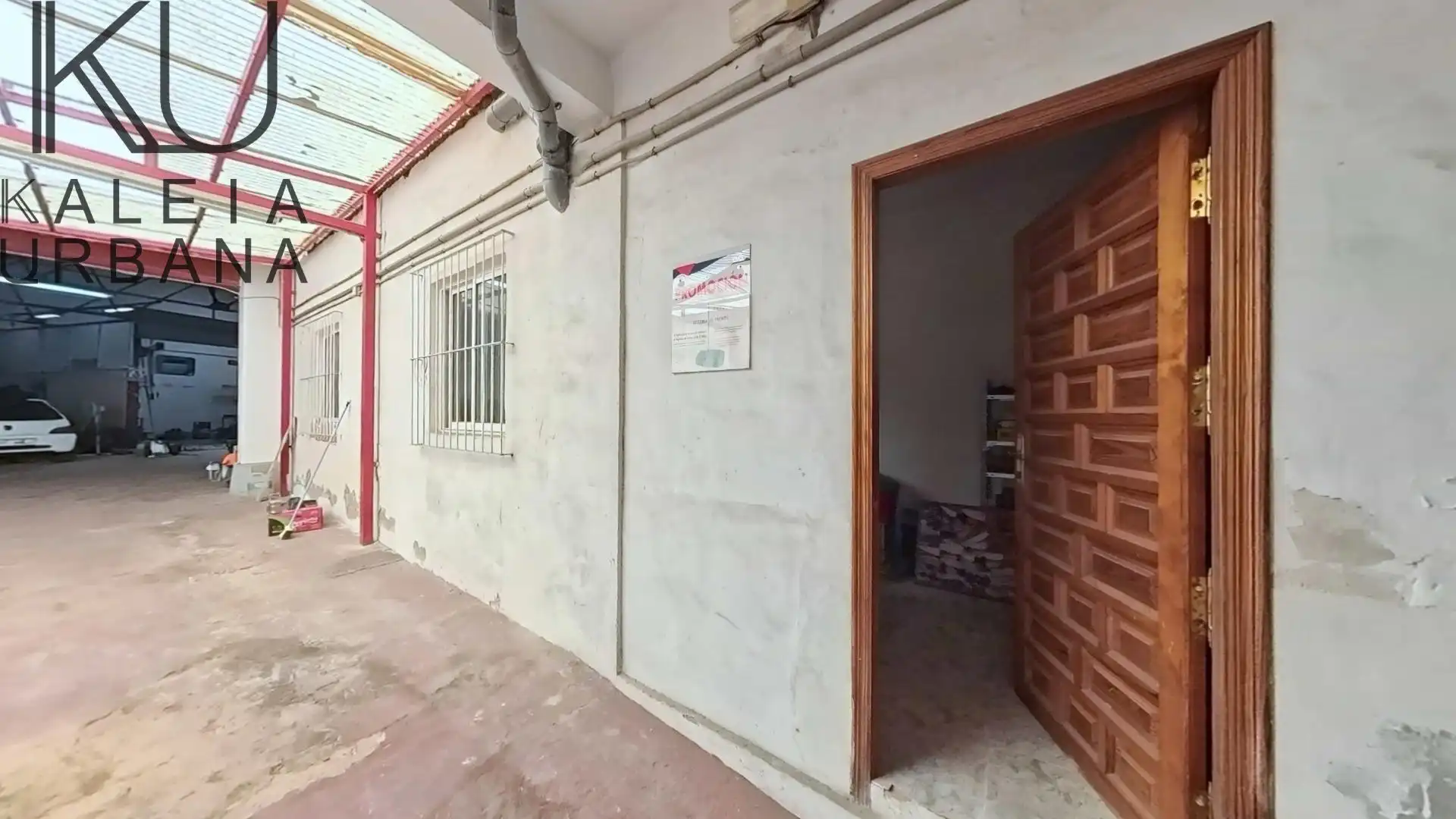 Local en venda en Alicante / Alacant amb Moblat