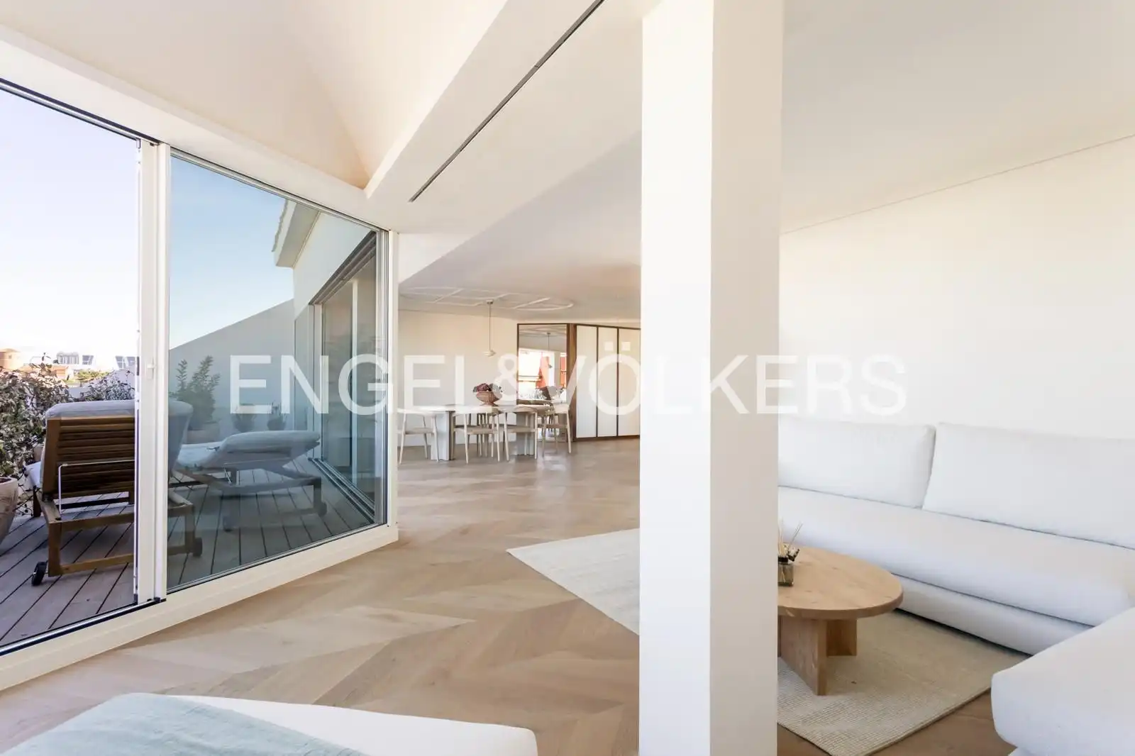 Living room of Attic for sale in Barrio de Salamanca
