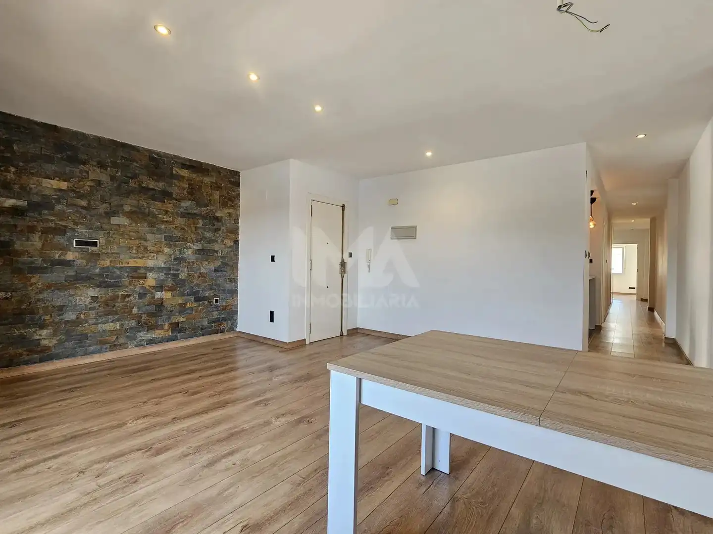 Sala d'estar de Pis de lloguer en L'Eliana amb Aire condicionat, Parquet i Forn