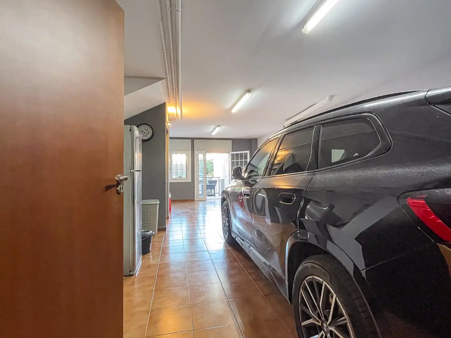 Parking de Casa adosada en venta en Mataró con Aire acondicionado, Calefacción y Jardín privado
