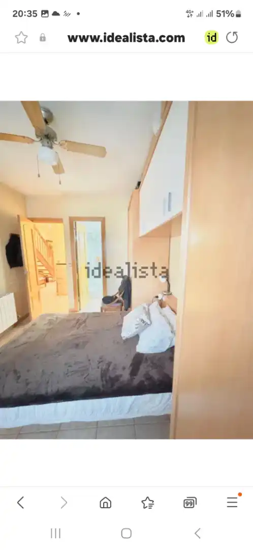 Dormitori de Casa adosada en venda en Cornellà de Llobregat amb Aire condicionat, Calefacció i Terrassa
