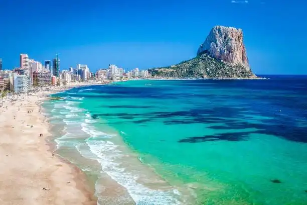 Vista exterior de Àtic en venda en Alicante / Alacant amb Terrassa, Balcó i Piscina comunitària