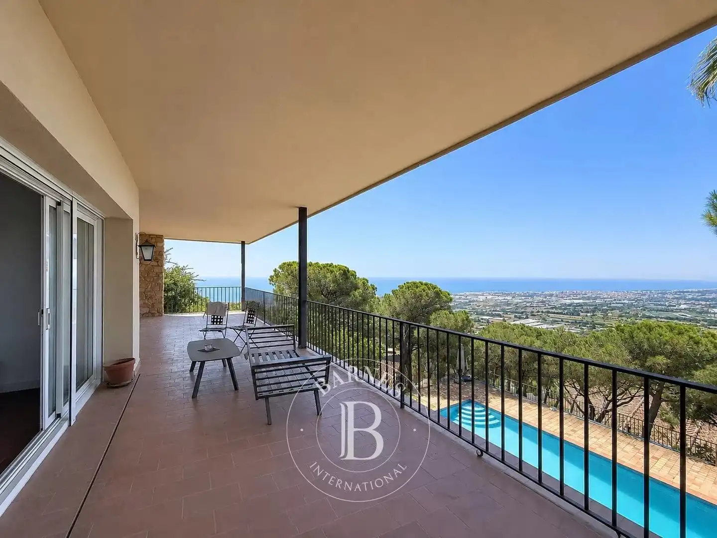 Terrassa de Casa o xalet en venda en Cabrils amb Aire condicionat, Calefacció i Jardí privat