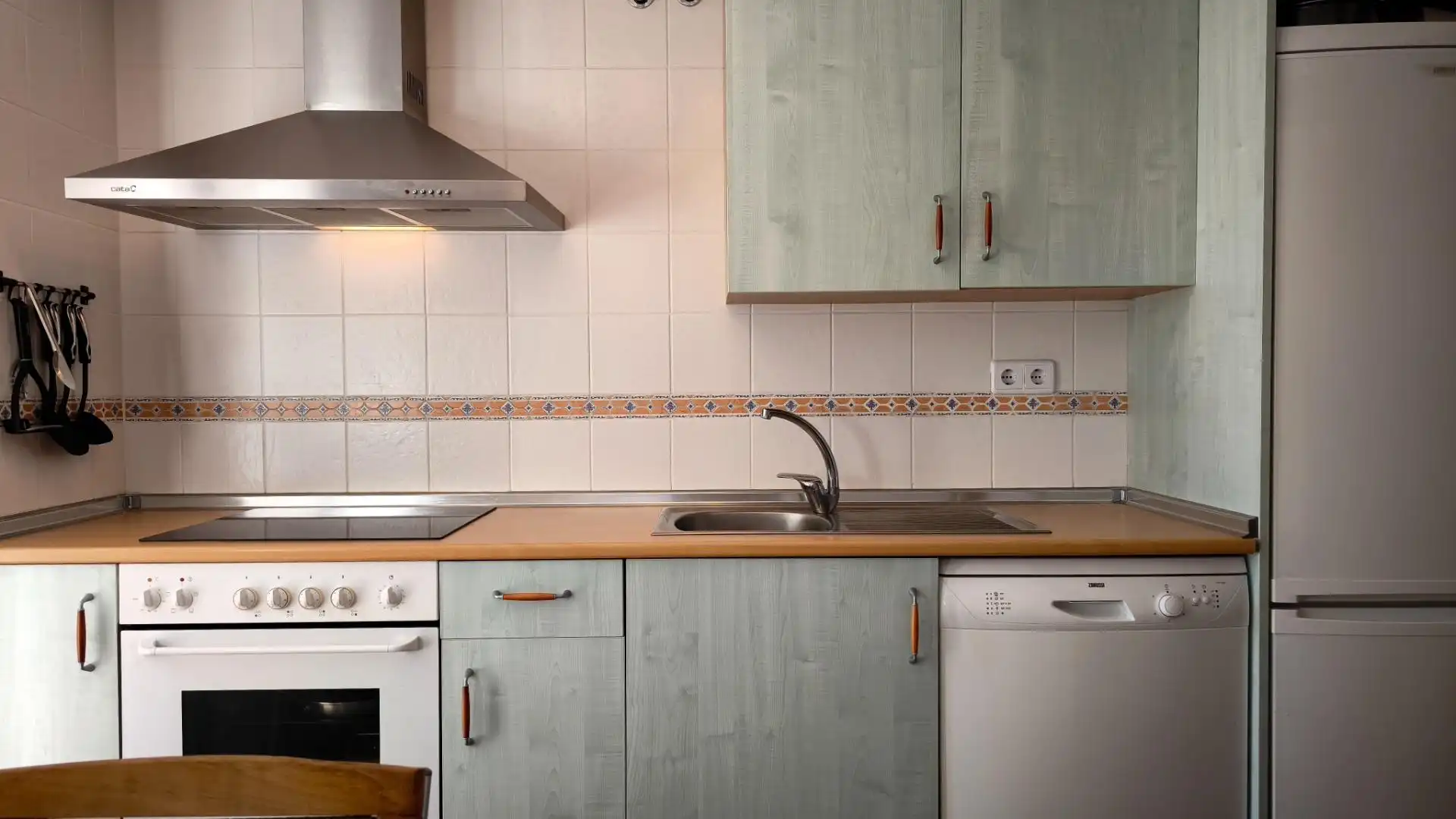 Kitchen of Apartments for sale in Ayamonte  with Private garden, Terrace and Furnished