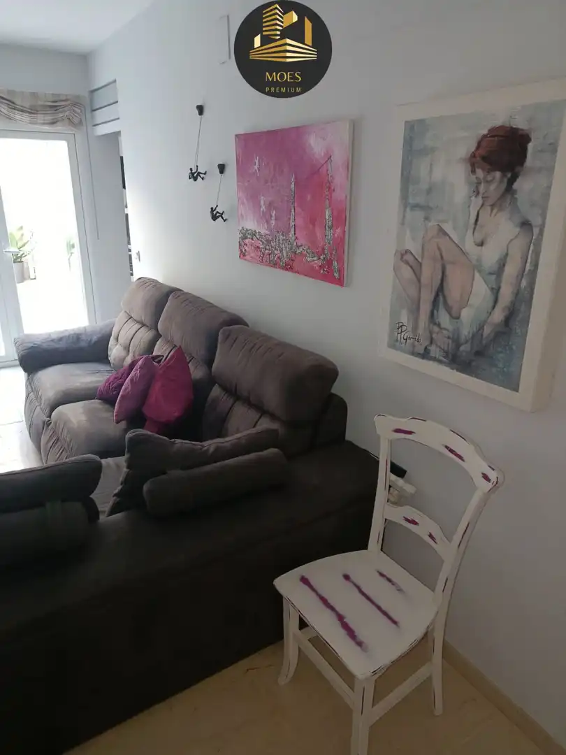 Casa con jardín en venta en Renfe - Bulevar 1ª y 2ª Fase