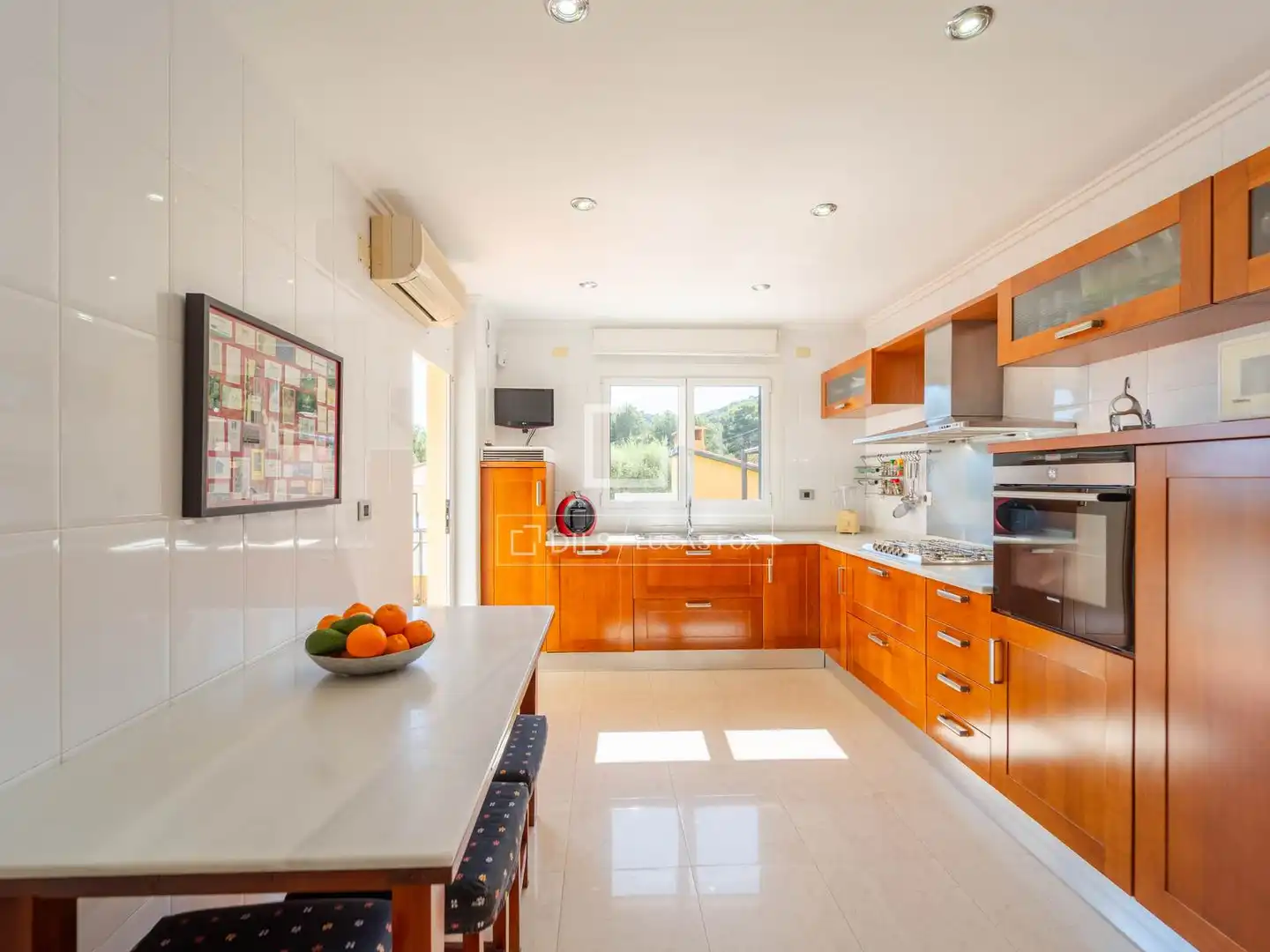 Kitchen of Houses for sale in Sagunto / Sagunt  with Air Conditioner, Heating and Private garden