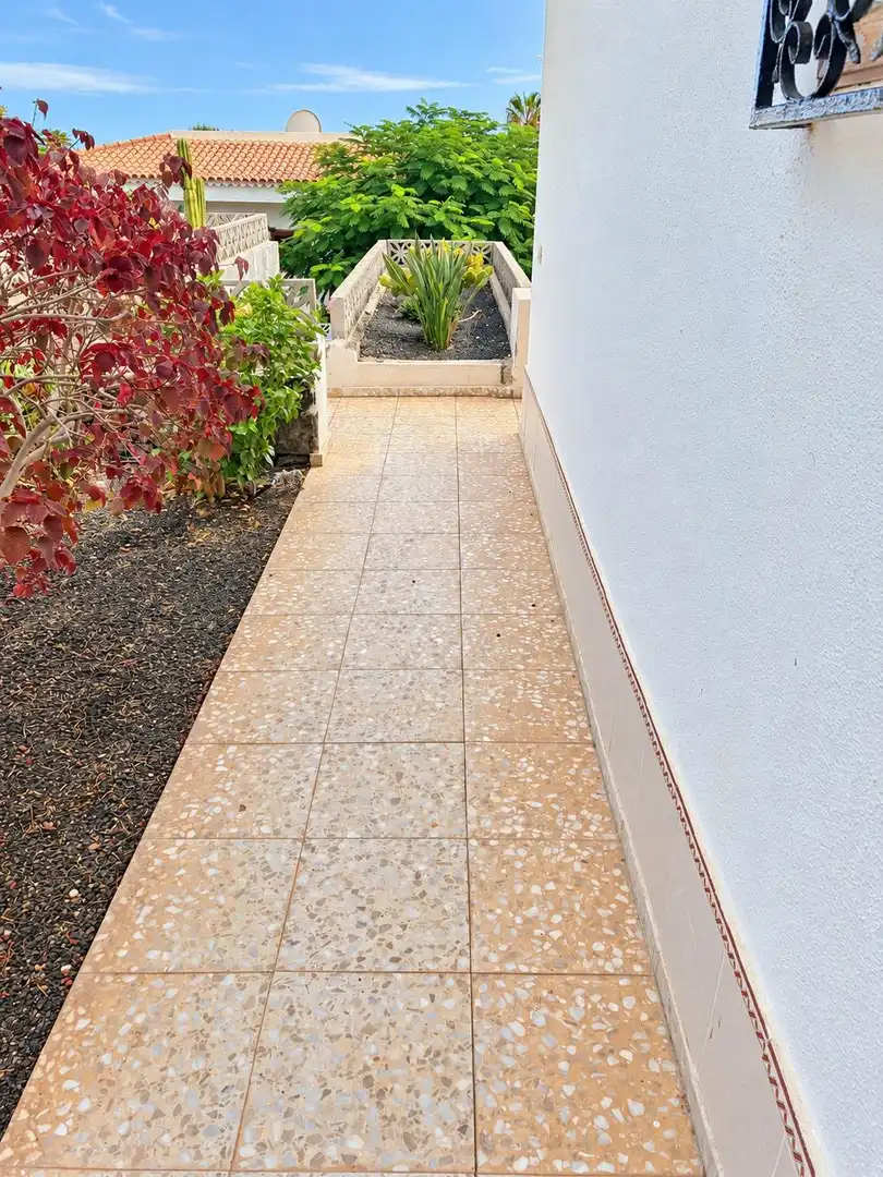 Detached house for sale in Costa del Silencio, imagen 3