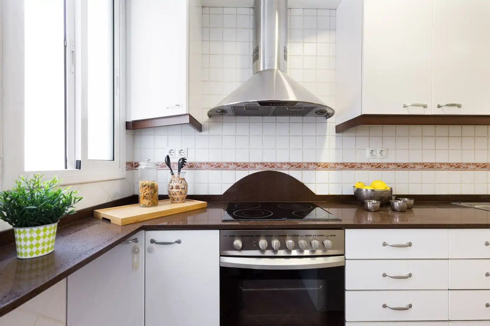 Cocina de Piso en venta en L'Hospitalet de Llobregat con Aire acondicionado y Calefacción