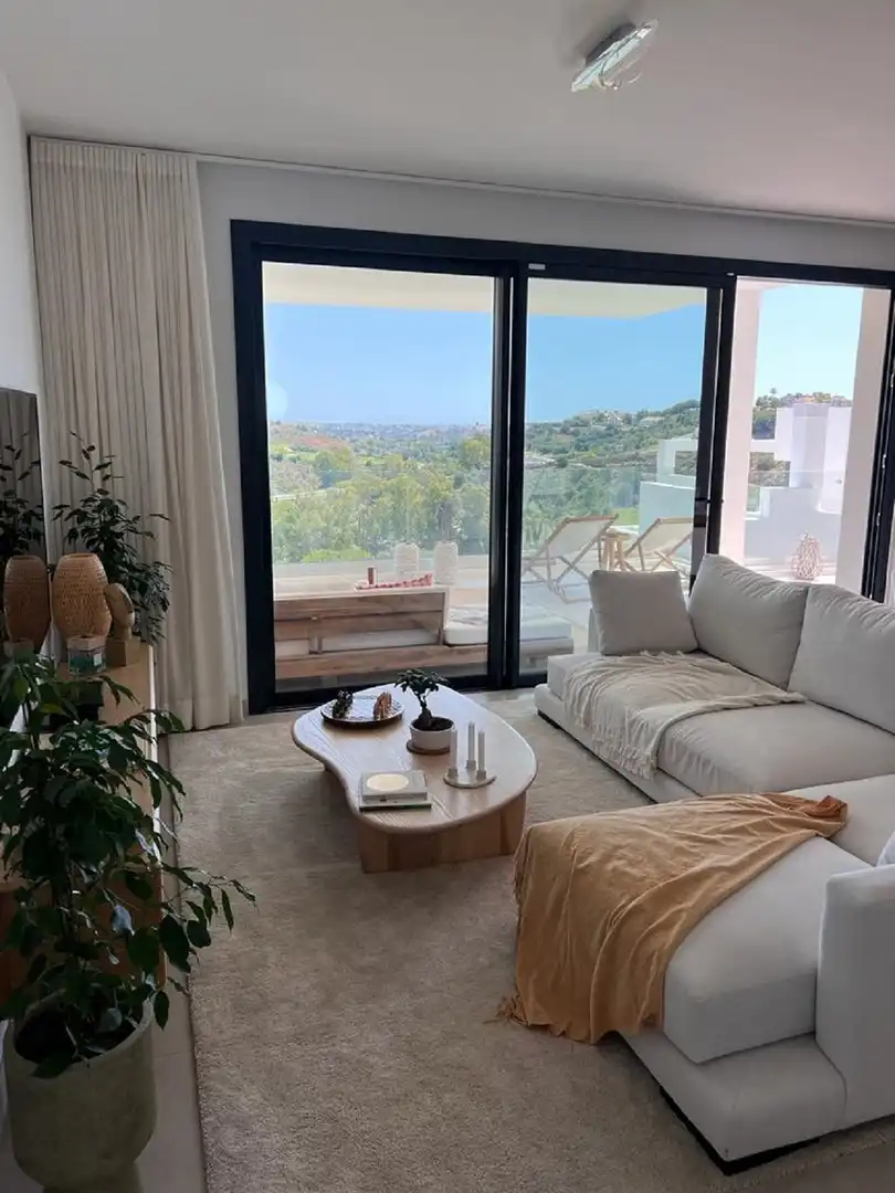 Wohnzimmer von Wohnungen zum Verkauf in Mijas mit Klimaanlage, Terrasse und Schwimmbad