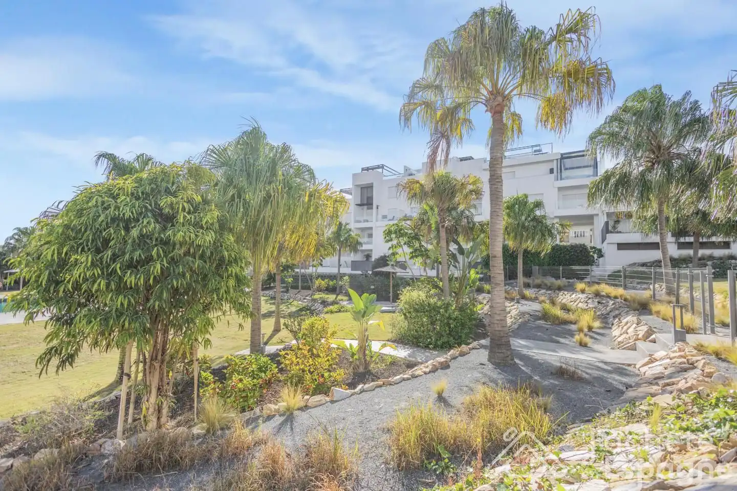 Vista exterior de Piso en venta en Torrevieja con Aire acondicionado y Terraza