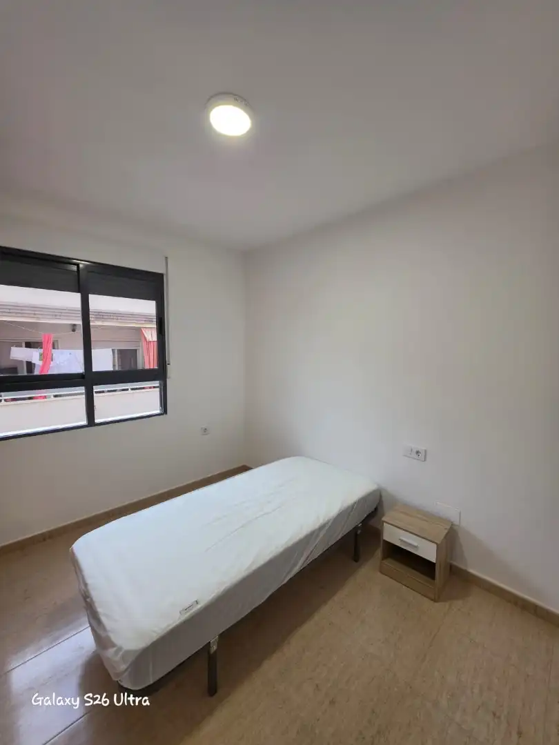 Schlafzimmer von Wohnung zur Miete in Albatera mit Klimaanlage, Abstellraum und Möbliert