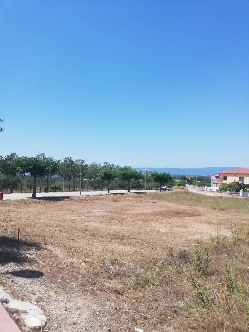 Residential land for sale in Rodonyà