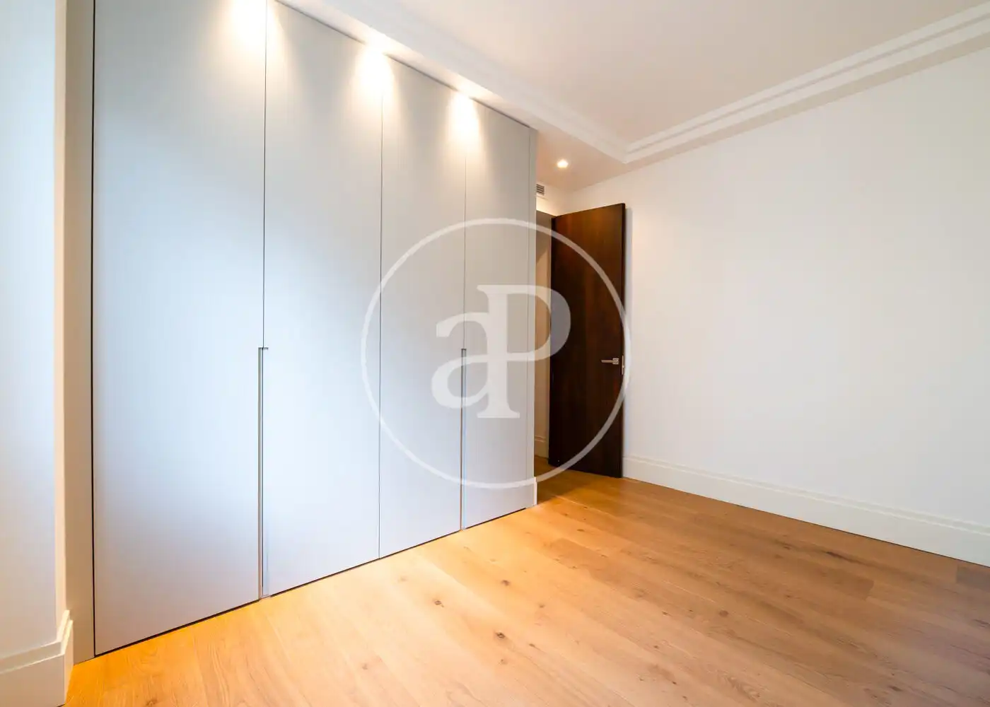 Schlafzimmer von Wohnung zum Verkauf in Madrid mit Klimaanlage, Heizung und Abstellraum