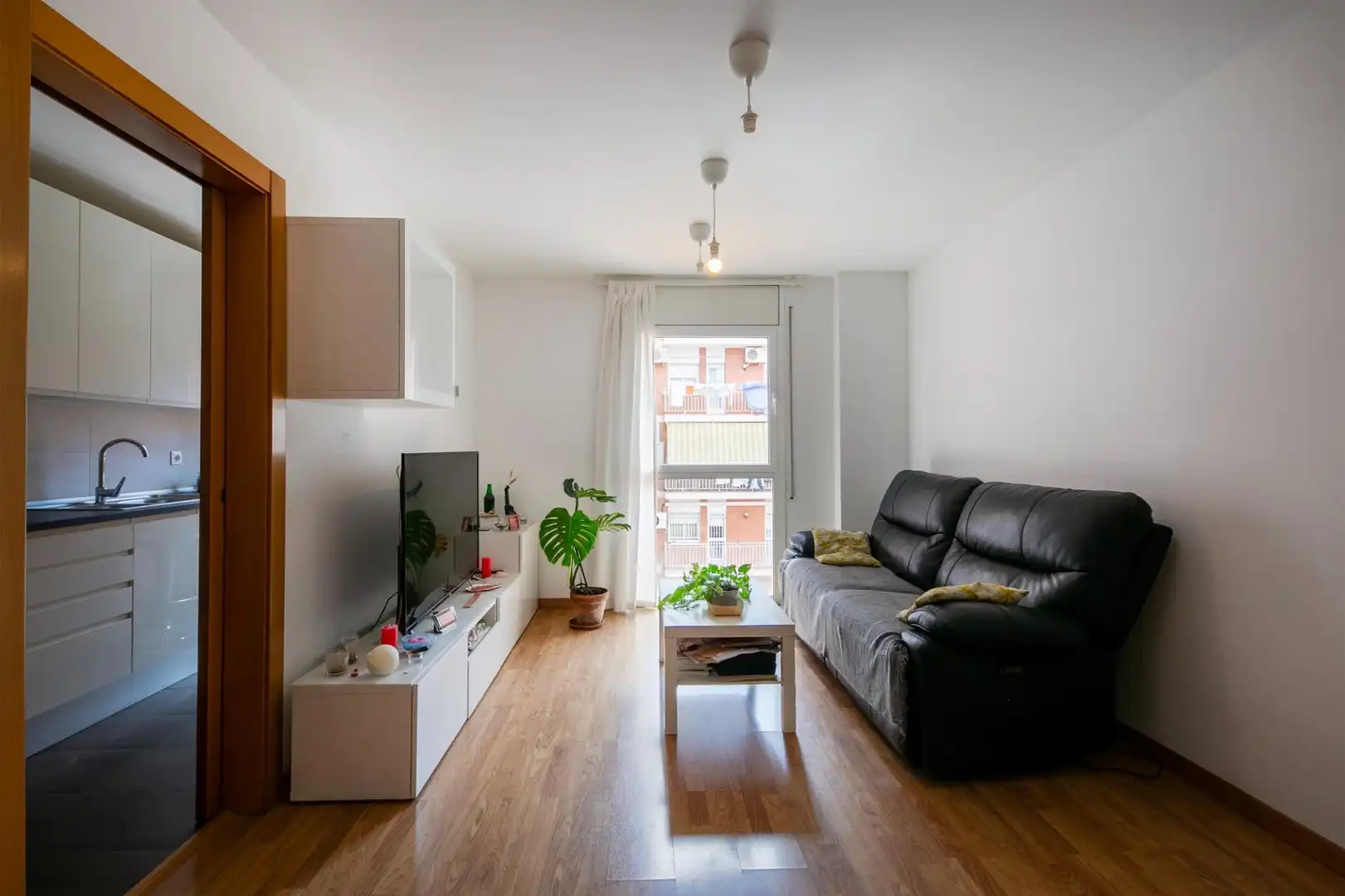 Sala de estar de Piso en venta en Badalona con Aire acondicionado, Parquet y Terraza