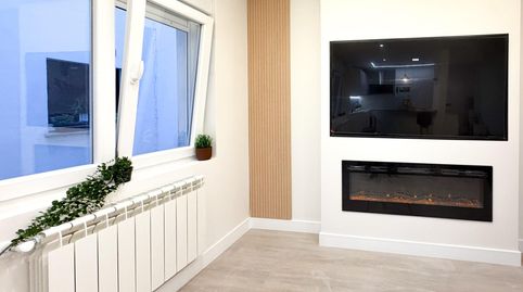 Foto 3 de Piso en venta en Calle Joaquina Bobela, Milán - Pumarín, Oviedo