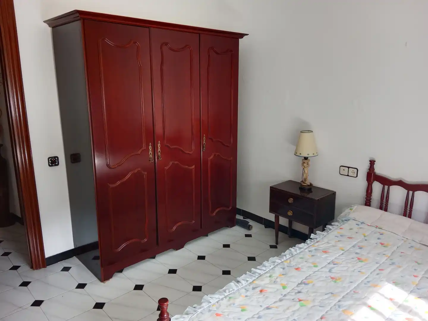 Schlafzimmer von Einfamilien-Reihenhaus zum Verkauf in Lahiguera mit Klimaanlage, Terrasse und Abstellraum