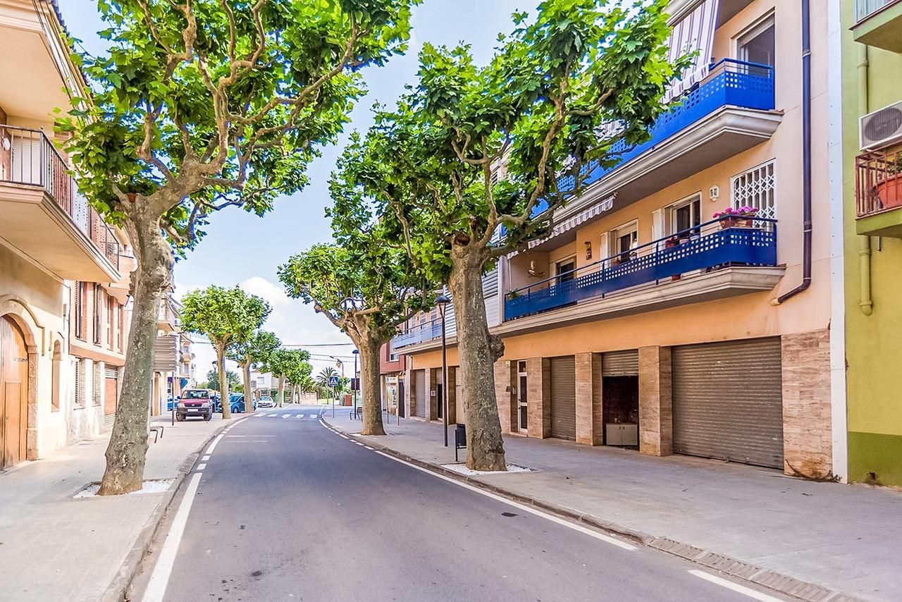 Vista exterior de Local en venda en Vila-rodona