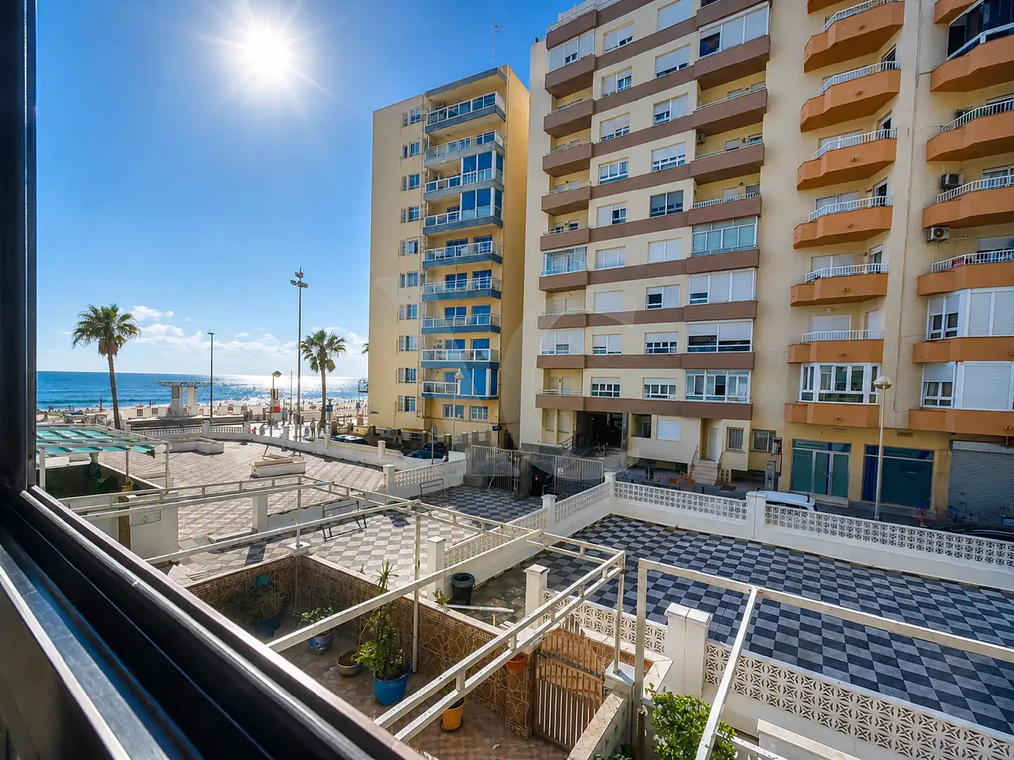 Vista exterior de Pis en venda en Cádiz