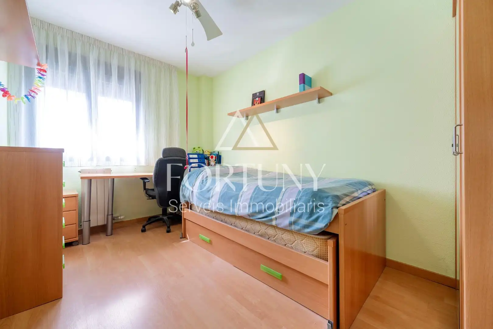 Habitación de Ático en venta en Reus con Aire acondicionado, Calefacción y Jardín privado