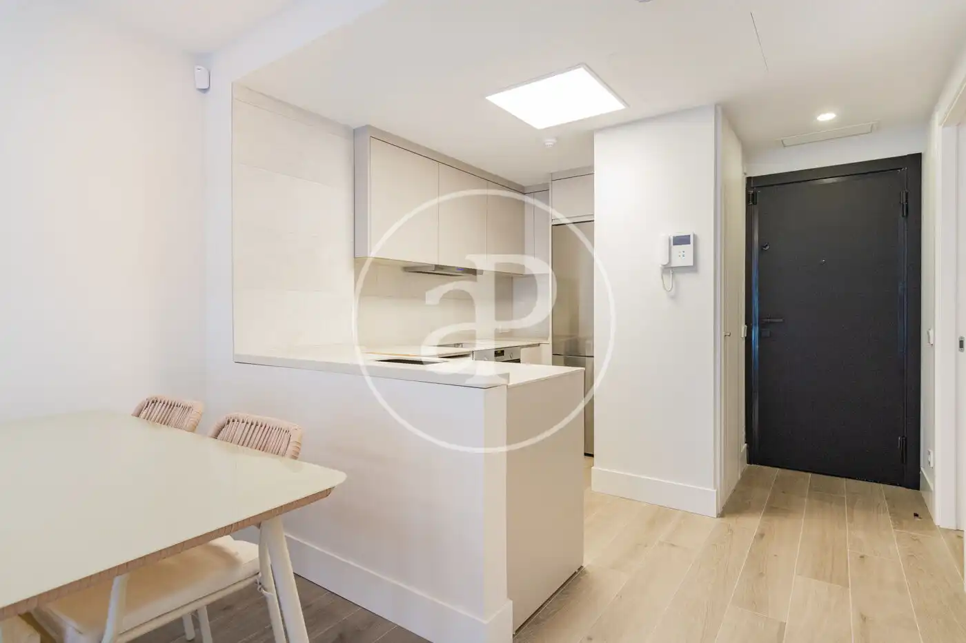 Flat for rent in C. de Alejandro Dumas, Imperial