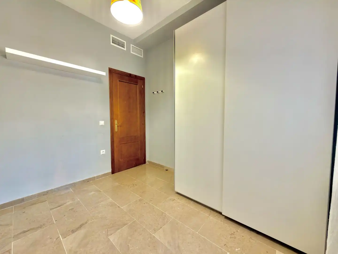 Flat with terrace for sale in Alcalá del Río, imagen 14