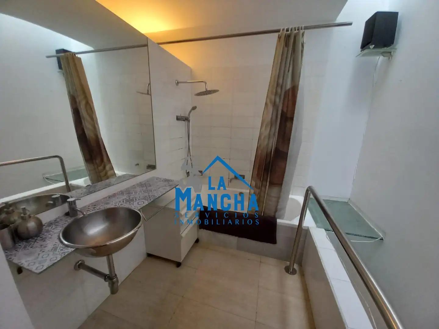 Bathroom of Attic for sale in Albacete  with Air Conditioner, Heating and Terrace