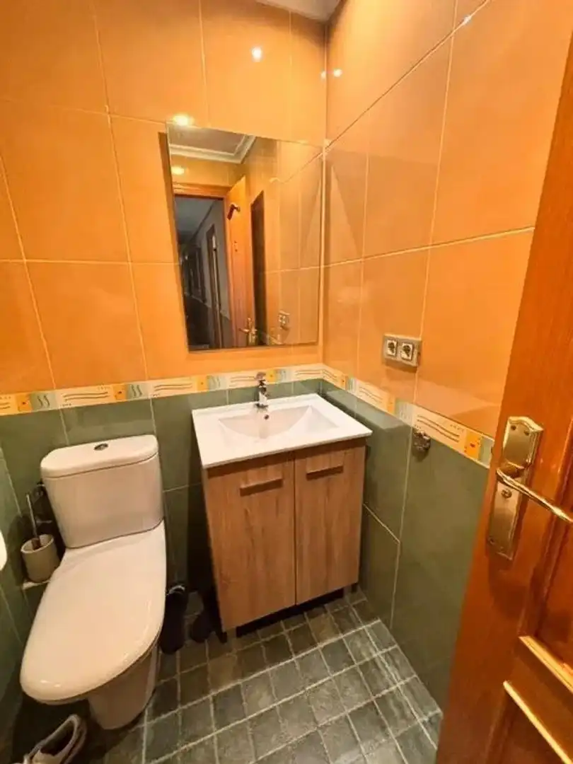 Bathroom of Flat for sale in Xirivella  with Heating, Furnished and Balcony