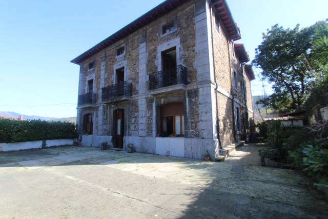 Casa adosada en Venta en Otxanduri Auzoa en Arrankudiaga / Zollo