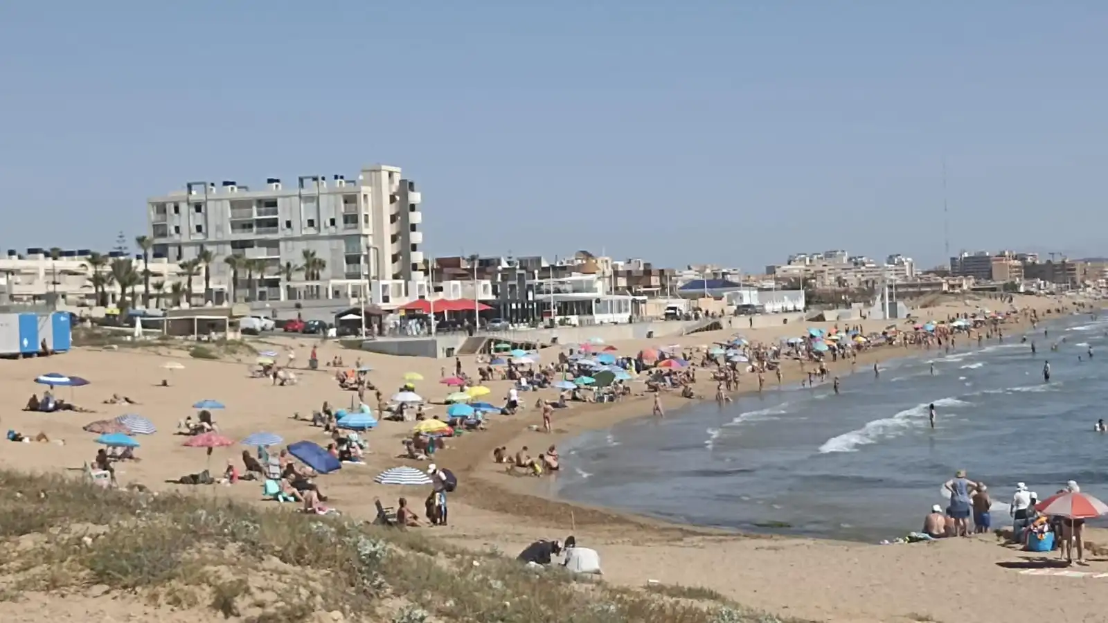 Vista exterior de Pis de lloguer en Torrevieja amb Aire condicionat, Calefacció i Terrassa