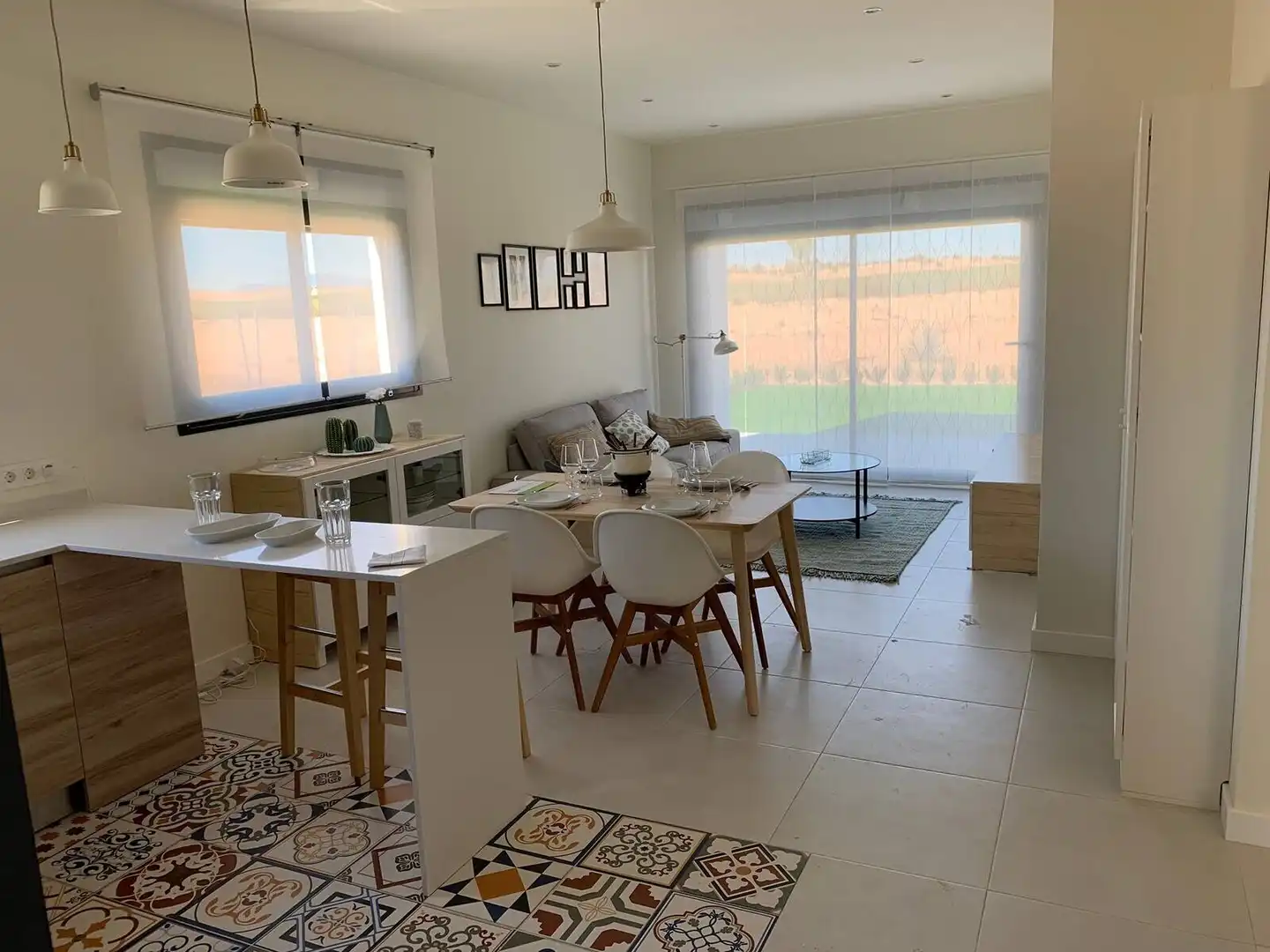 Apartamento con terraza en venta en Condado de Alhama, imagen 7